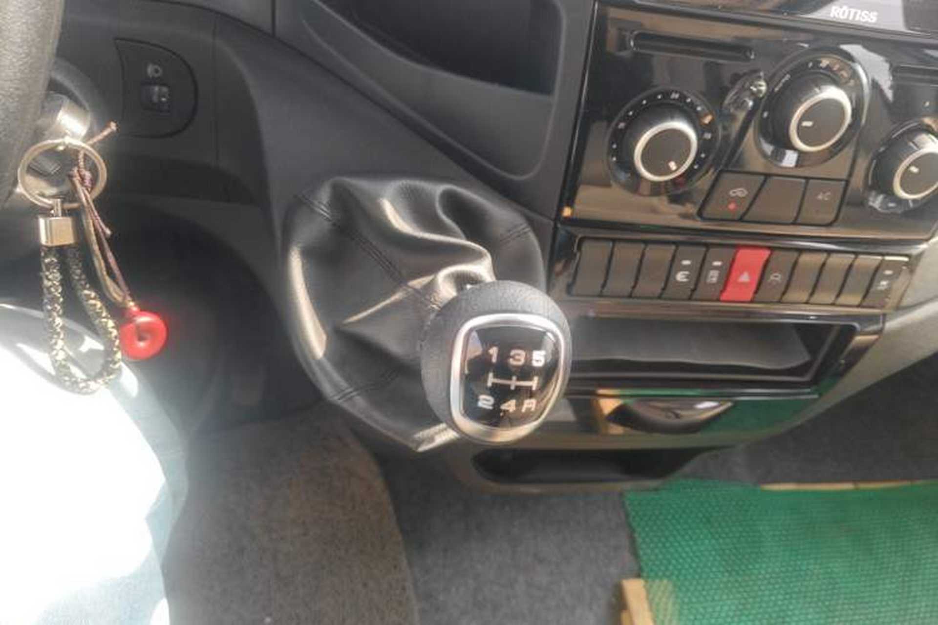 Used Iveco Eurocargo 2021 2.0T Manual Super-Rui Short Wheelbase Low-Roof Side-Hinged Door F1A Gear Lever