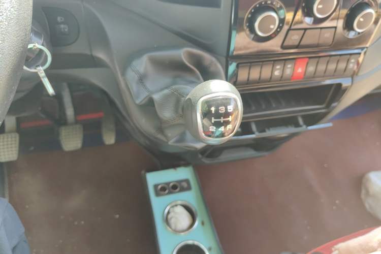 Used Iveco Eurocargo 2021 2.0T Manual - Yunrui Long Wheelbase Short Overhang High Roof Manual Doors – F1A Gear Lever