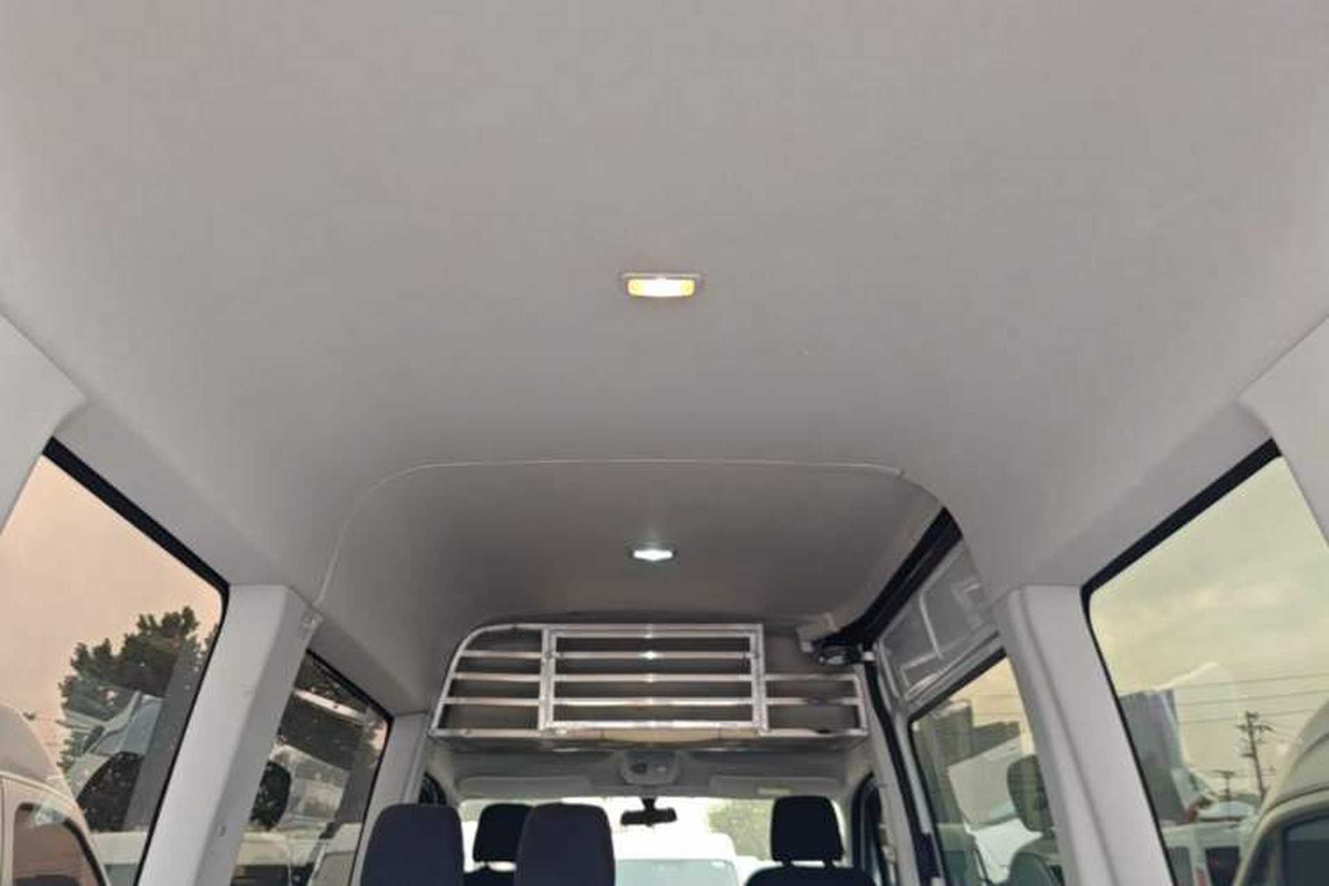 Used Iveco Eurocargo 2021 2.0T Manual Super Rui Long Wheelbase Short Overhang High Roof Side-Sliding Door F1A Headliner