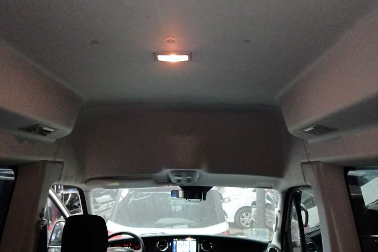 Used Iveco Eurocargo 2021 3.0T Automatic Super-Rui Long Wheelbase Short Overhang High Roof Manual Doors F1C Headliner