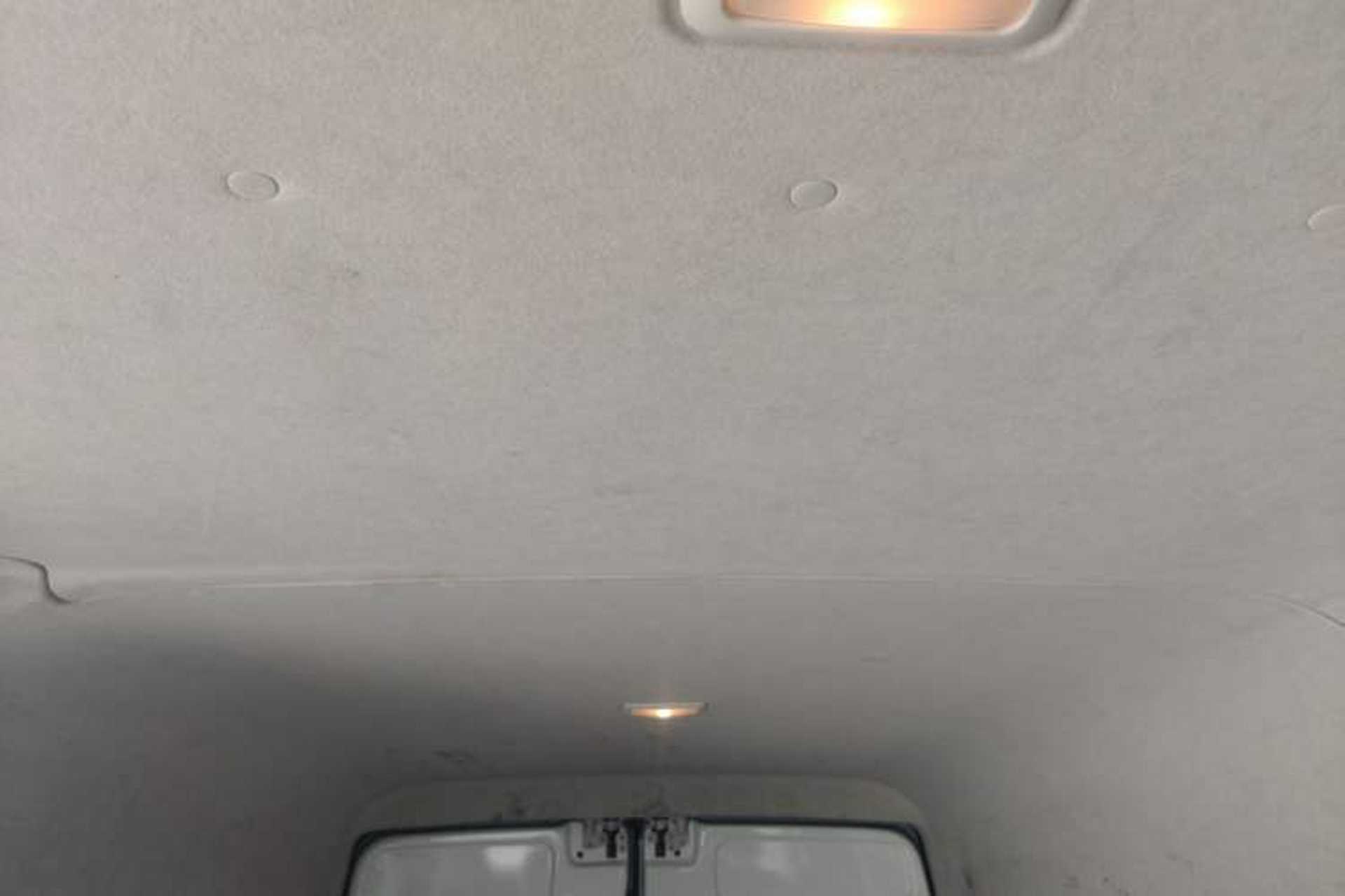 Used Iveco Eurocargo 2021 2.0T Manual Super Rui Long Wheelbase Short Overhang High Roof Side-Sliding Door F1A Headliner