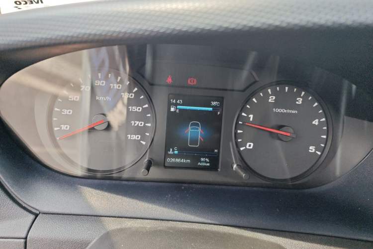 Used Iveco Eurocargo 2021 2.0T Manual Super-Rui Short Wheelbase High-Roof Side-Sliding Door F1A Instrument Cluster