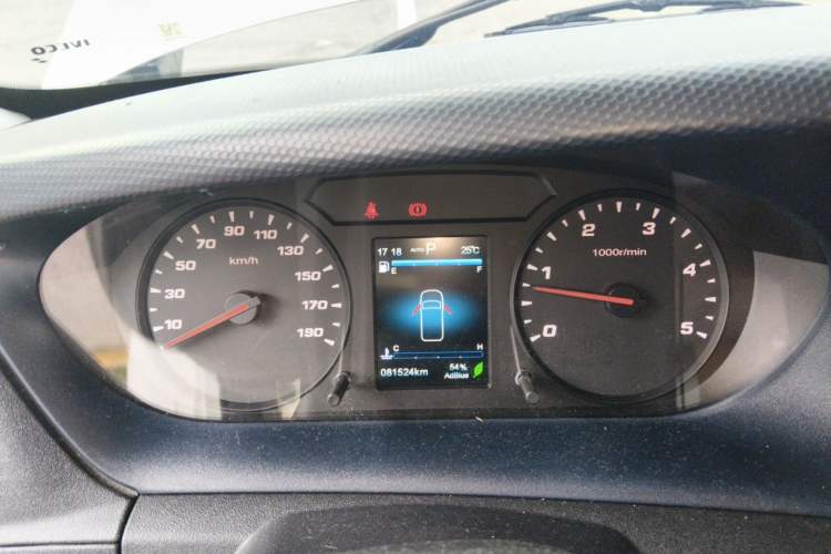 Used Iveco Eurocargo 2021 3.0T Automatic Chaorui Long-Wheelbase High-Roof Side-Sliding Door F1C (For Modification Only) Instrument Cluster