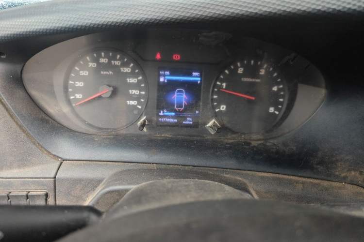 Used Iveco Eurocargo 2021 2.0T Manual - Yunrui Long Wheelbase Short Overhang High Roof Manual Doors – F1A Instrument Cluster