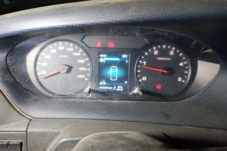 Used Iveco Eurocargo 2021 2.0T Manual Super Rui Long Wheelbase Short Overhang High Roof Side-Sliding Door F1A Instrument Cluster