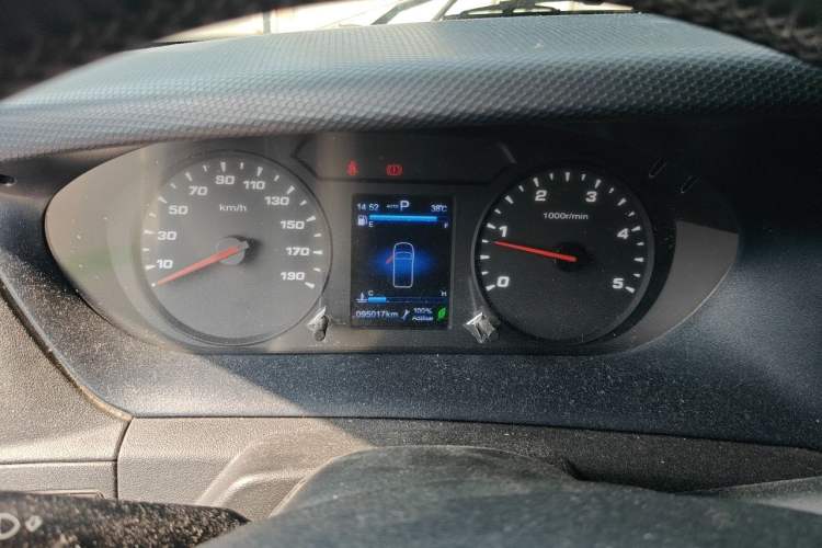 Used Iveco Eurocargo  Instrument Cluster