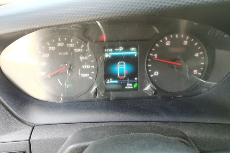 Used Iveco Eurocargo 2021 3.0T Automatic Chao Rui Short Wheelbase Low-Roof Side-Sliding Door F1C Instrument Cluster