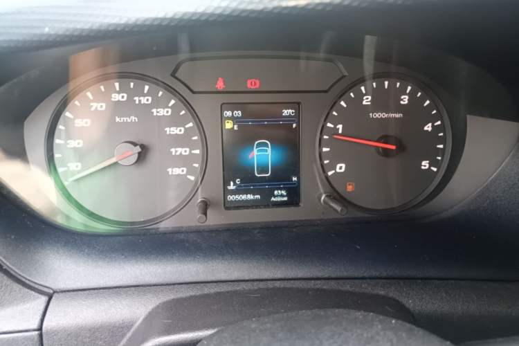 Used Iveco Eurocargo 2021 2.0T Manual Super Rui Long Wheelbase Short Overhang High Roof Side-Sliding Door F1A Instrument Cluster