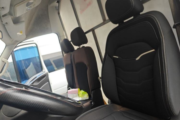 Used Iveco Eurocargo 2021 2.0T Manual - Yunrui Long Wheelbase Short Overhang High Roof Manual Doors – F1A Left Front Seat