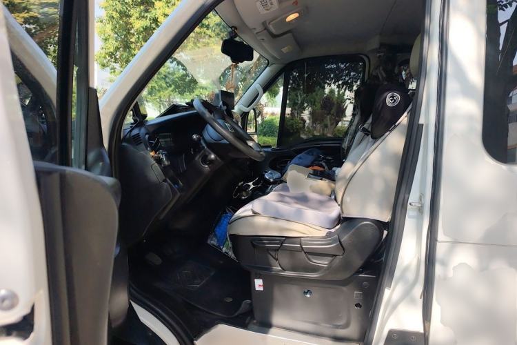 Used Iveco Eurocargo  Left Front Seat