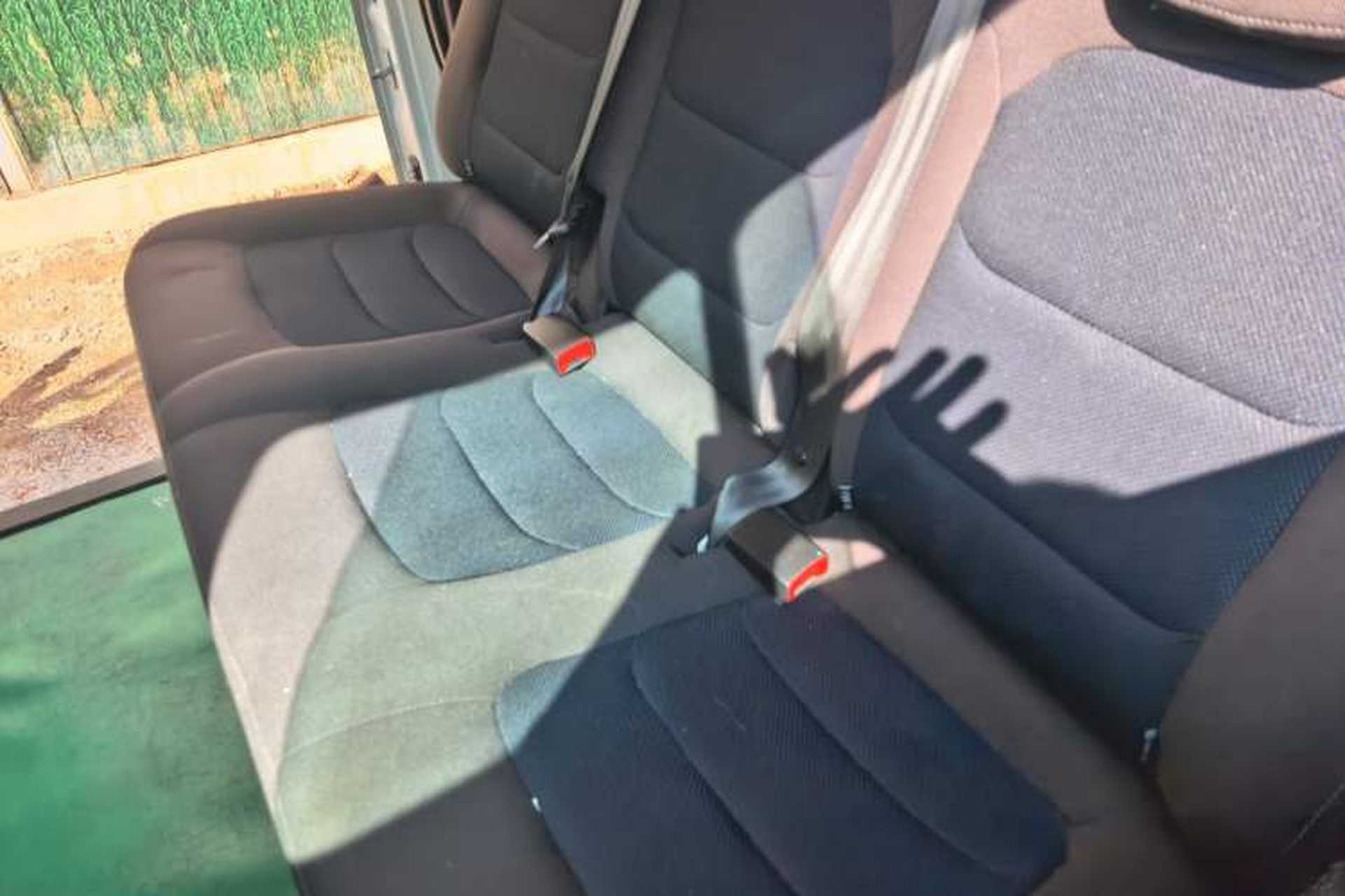 Used Iveco Eurocargo 2021 2.0T Manual Super-Rui Short Wheelbase Low-Roof Side-Hinged Door F1A Left Rear Seat