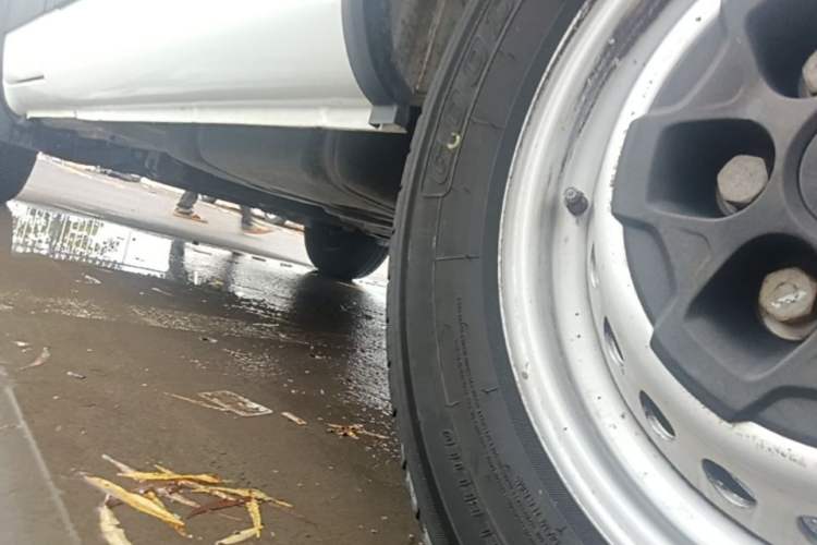 Used Iveco Eurocargo 2021 2.0T Manual Super-Rui Short Wheelbase Low-Roof Side-Hinged Door F1A Left Side Sill