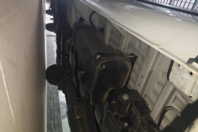 Used Iveco Eurocargo 2021 2.0T Manual Super-Rui Short Wheelbase High-Roof Side-Sliding Door F1A Left Side Sill
