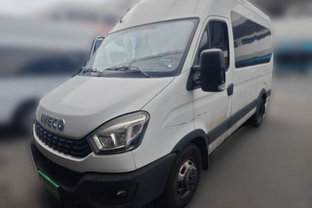 Used Iveco Eurocargo 2021 2.0T Manual - Yunrui Long Wheelbase Short Overhang High Roof Manual Doors – F1A