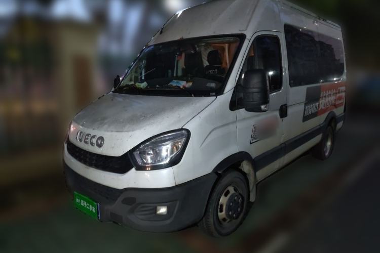 Used Iveco Eurocargo 2021 2.0T Manual Super Rui Long Wheelbase Short Overhang High Roof Side-Sliding Door F1A Guazi used car, China used car export, Used car for sale, Used  cars, Cheapest cars for sale