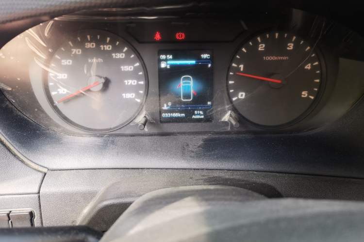 Used Iveco Eurocargo 2021 2.0T Manual Super-Rui Short Wheelbase High-Roof Side-Sliding Door F1A Odometer Close Up