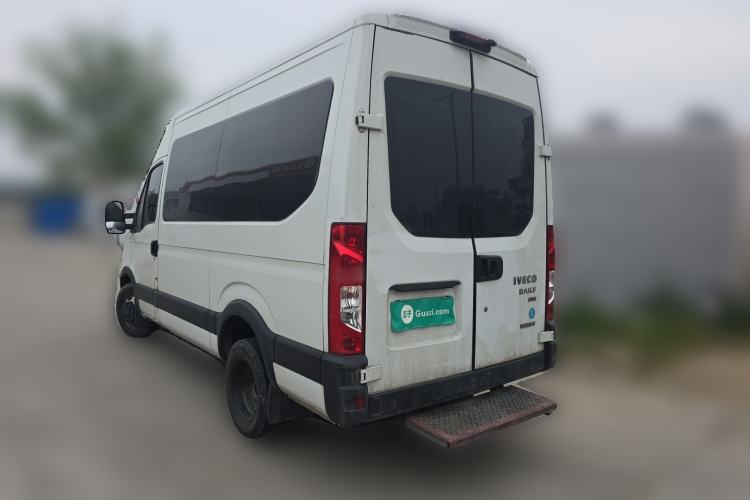 Used Iveco Eurocargo 2021 2.0T Manual Super-Rui Long Wheelbase Short Overhang High Roof Manual Doors F1A Rear Left 45 Deg