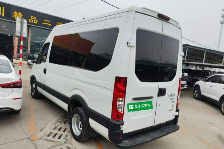 Used Iveco Eurocargo 2021 2.0T Manual Super Rui Long Wheelbase Short Overhang High Roof Side-Sliding Door F1A Rear Left 45 Deg