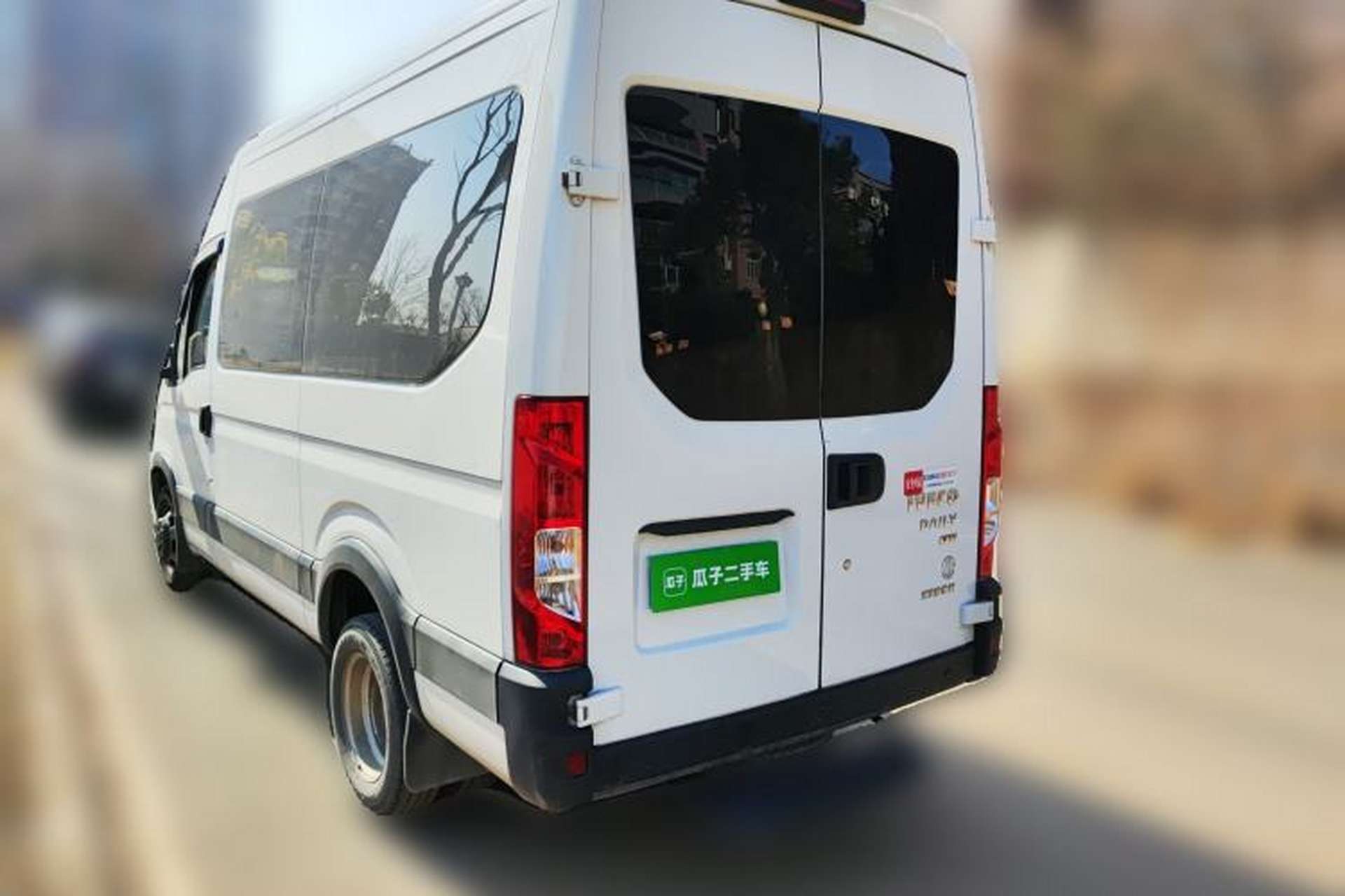 Used Iveco Eurocargo 2021 2.0T Manual Super Rui Long Wheelbase Short Overhang High Roof Side-Sliding Door F1A Rear Left 45 Deg