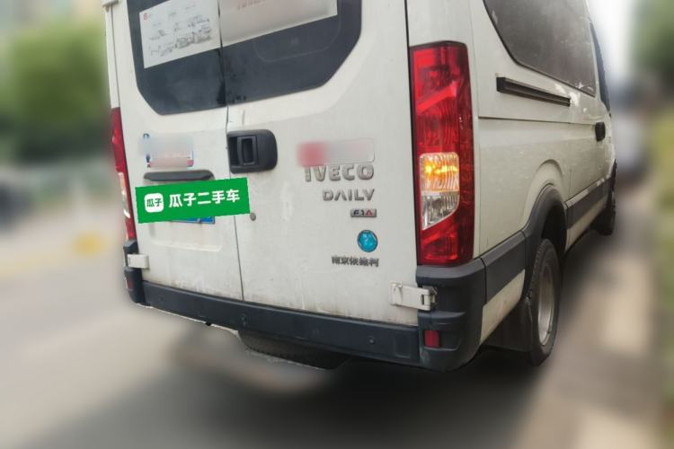 Used Iveco Eurocargo 2021 2.0T Manual Super Rui Long Wheelbase Short Overhang High Roof Side-Sliding Door F1A Rear Right 45 Deg