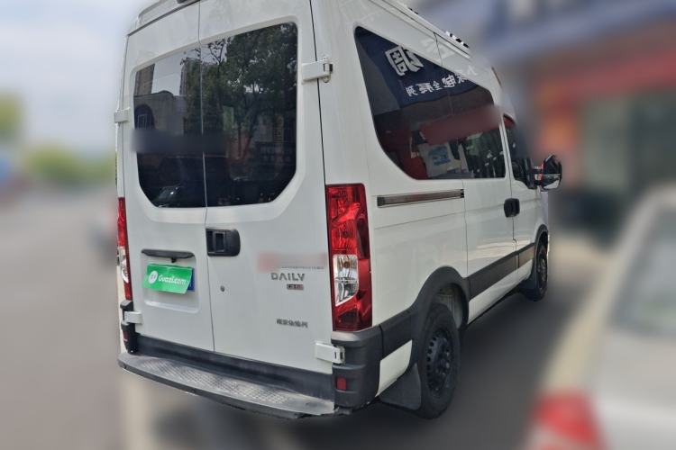 Used Iveco Eurocargo 2021 2.0T Manual Super-Rui Short Wheelbase High-Roof Side-Sliding Door F1A Rear Right 45 Deg