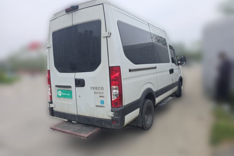 Used Iveco Eurocargo 2021 2.0T Manual Super-Rui Long Wheelbase Short Overhang High Roof Manual Doors F1A Rear Right 45 Deg