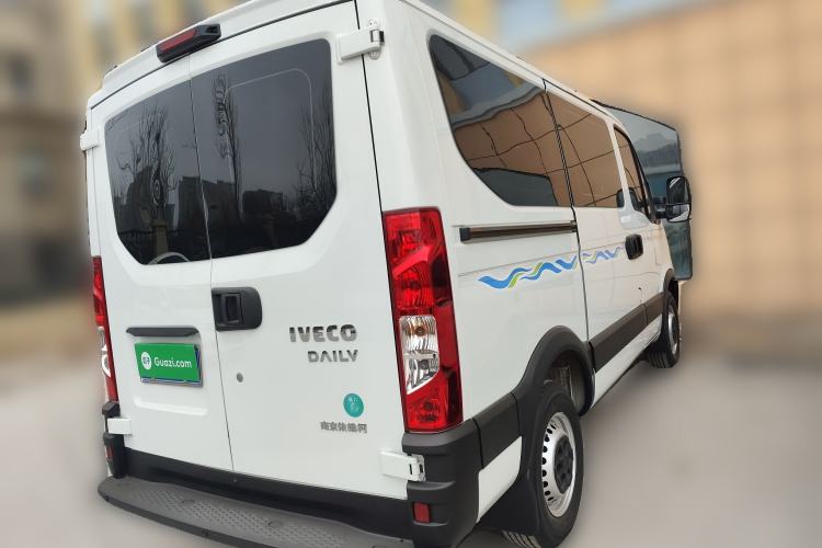 Used Iveco Eurocargo 2021 2.0T Manual Super Rui Short Wheelbase Low-Roof Manual Door F1A Rear Right 45 Deg