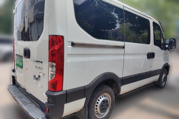 Used Iveco Eurocargo 2021 2.0T Manual Super-Rui Short Wheelbase Low-Roof Side-Hinged Door F1A Rear Right 45 Deg