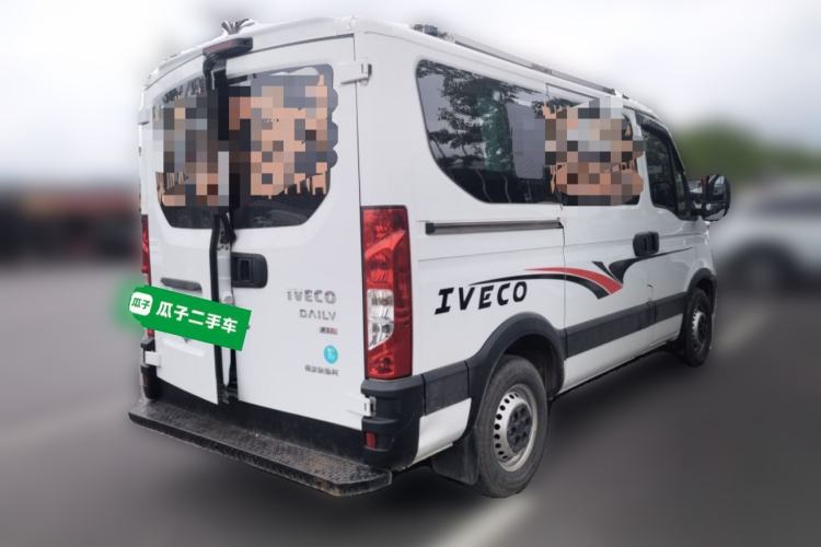 Used Iveco Eurocargo 2021 2.0T Manual Super-Rui Short Wheelbase Low-Roof Side-Hinged Door F1A Rear Right 45 Deg