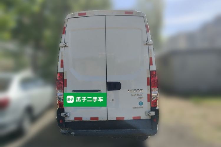 Used Iveco Eurocargo 2021 2.0T Manual - Yunrui Long Wheelbase Short Overhang High Roof Manual Doors – F1A Rear