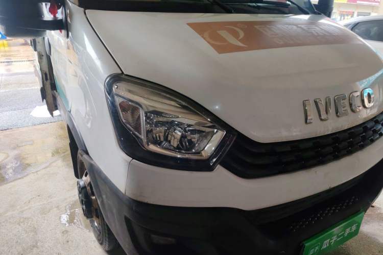 Used Iveco Eurocargo 2021 2.0T Manual Super Rui Long Wheelbase Short Overhang High Roof Side-Sliding Door F1A Right Front Headlight