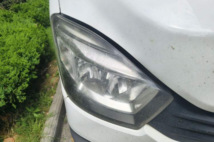Used Iveco Eurocargo  Right Front Headlight