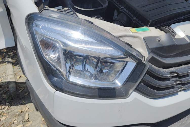 Used Iveco Eurocargo 2021 2.0T Manual Super Rui Long Wheelbase Short Overhang High Roof Side-Sliding Door F1A Right Front Headlight