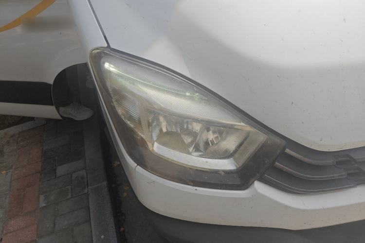 Used Iveco Eurocargo  Right Front Headlight