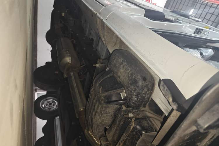 Used Iveco Eurocargo 2021 2.0T Manual Super-Rui Short Wheelbase High-Roof Side-Sliding Door F1A Right Side Sill
