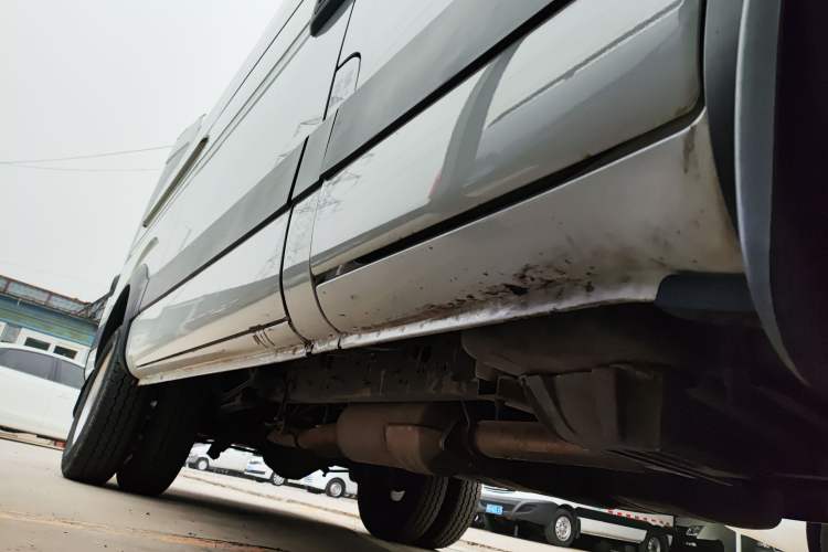Used Iveco Eurocargo 2021 2.0T Manual Super Rui Long Wheelbase Short Overhang High Roof Side-Sliding Door F1A Right Side Sill