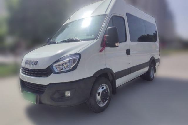 Used Iveco Eurocargo 2021 2.0T Manual Super Rui Long Wheelbase Short Overhang High Roof Side-Sliding Door F1A