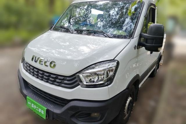 Used Iveco Eurocargo 2021 2.0T Manual Super-Rui Short Wheelbase Low-Roof Side-Hinged Door F1A
