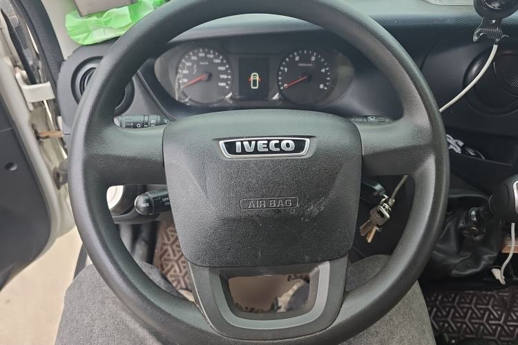 Used Iveco Eurocargo 2021 2.0T Manual Super-Rui Long Wheelbase Short Overhang High Roof Manual Doors F1A Steering Wheel