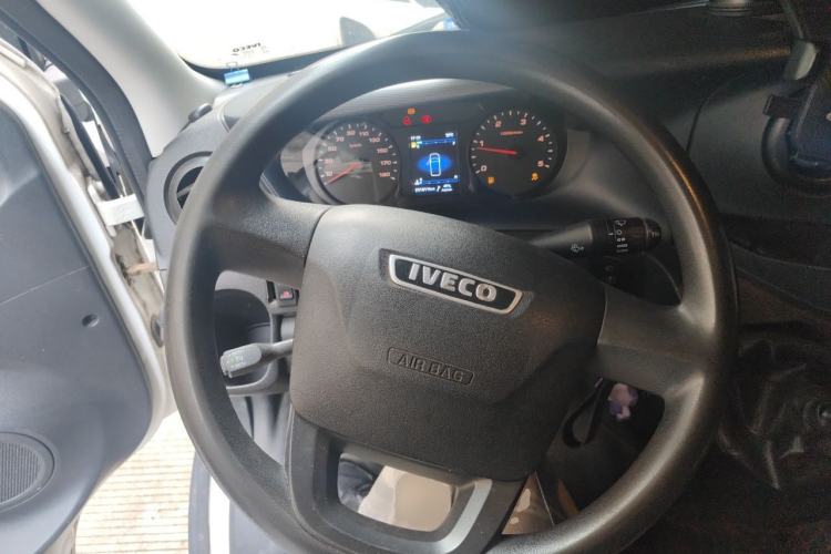 Used Iveco Eurocargo 2021 2.0T Manual Super-Rui Long Wheelbase Short Overhang High Roof Manual Doors F1A Steering Wheel
