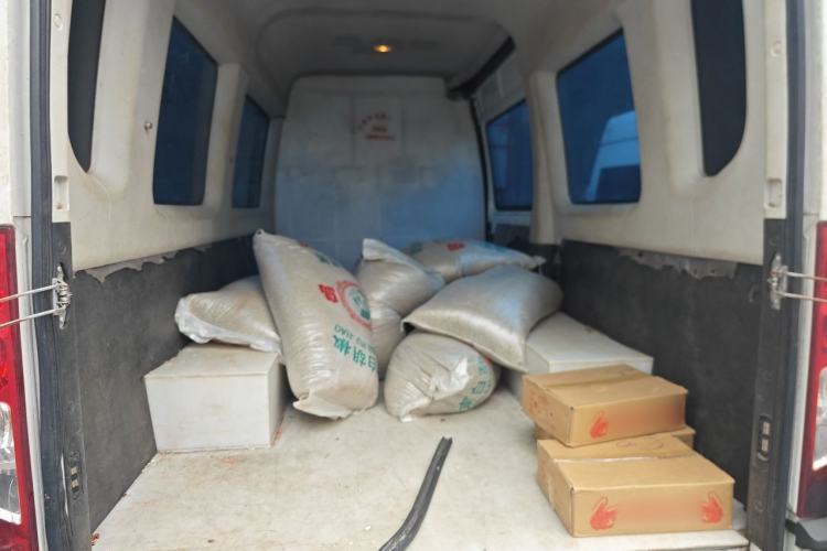 Used Iveco Eurocargo 2021 2.0T Manual - Yunrui Long Wheelbase Short Overhang High Roof Manual Doors – F1A Trunk