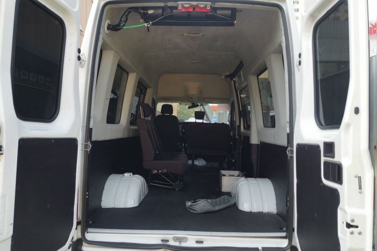 Used Iveco Eurocargo 2021 2.0T Manual Super Rui Long Wheelbase Short Overhang High Roof Side-Sliding Door F1A Trunk