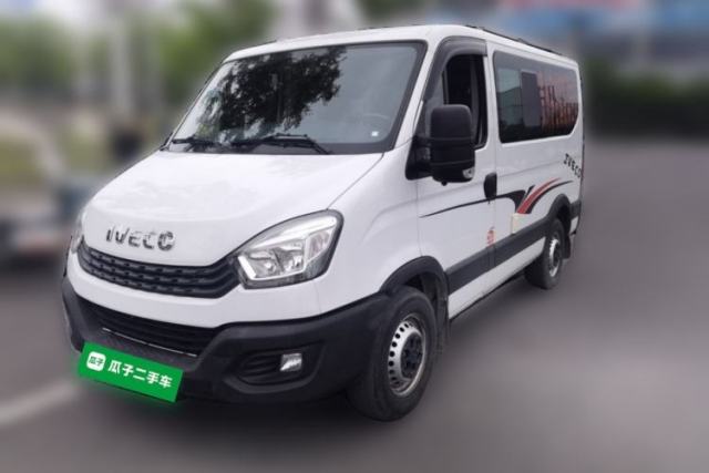 Used Iveco Eurocargo 2021 2.0T Manual Super-Rui Short Wheelbase Low-Roof Side-Hinged Door F1A