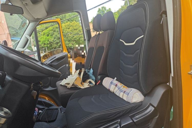 Used Iveco Eurocargo  Left Front Seat