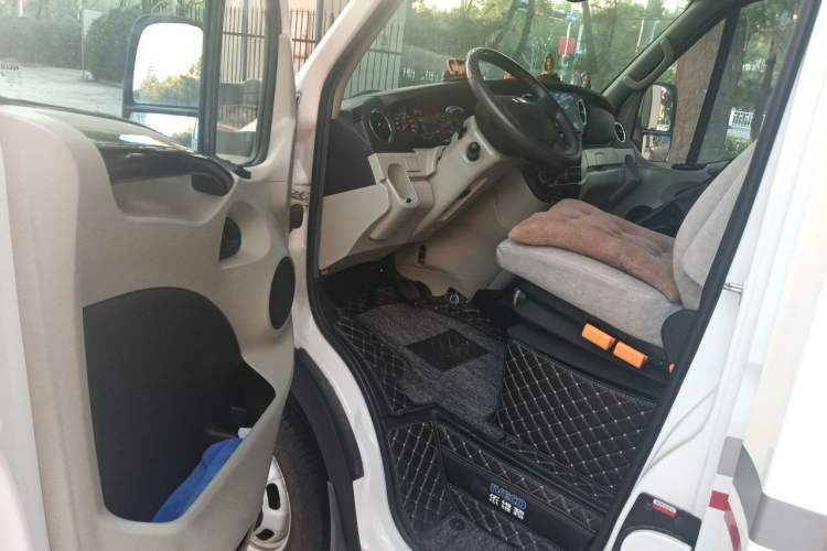 Used Iveco Eurocargo  Driver Seat