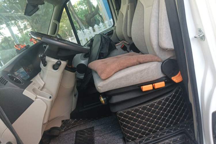 Used Iveco Eurocargo  Left Front Seat