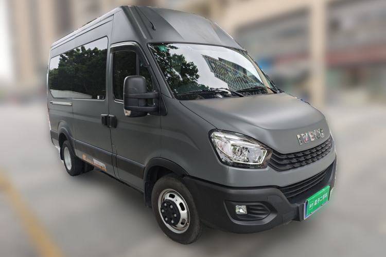 Used Iveco Eurocargo  Front Right 45 Deg