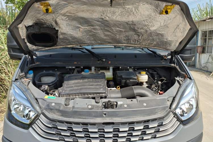Used Iveco Eurocargo  Engine Bay
