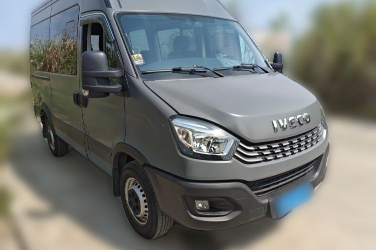 Used Iveco Eurocargo  Front Right 45 Deg