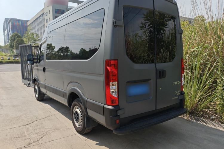Used Iveco Eurocargo  Rear Left 45 Deg